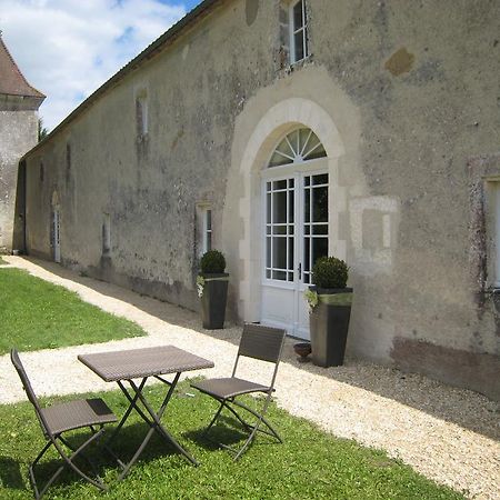 לינה וארוחת בוקר Léoville Chateau De Puyrigaud מראה חיצוני תמונה