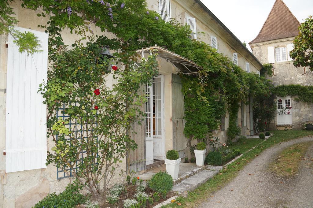 לינה וארוחת בוקר Léoville Chateau De Puyrigaud מראה חיצוני תמונה