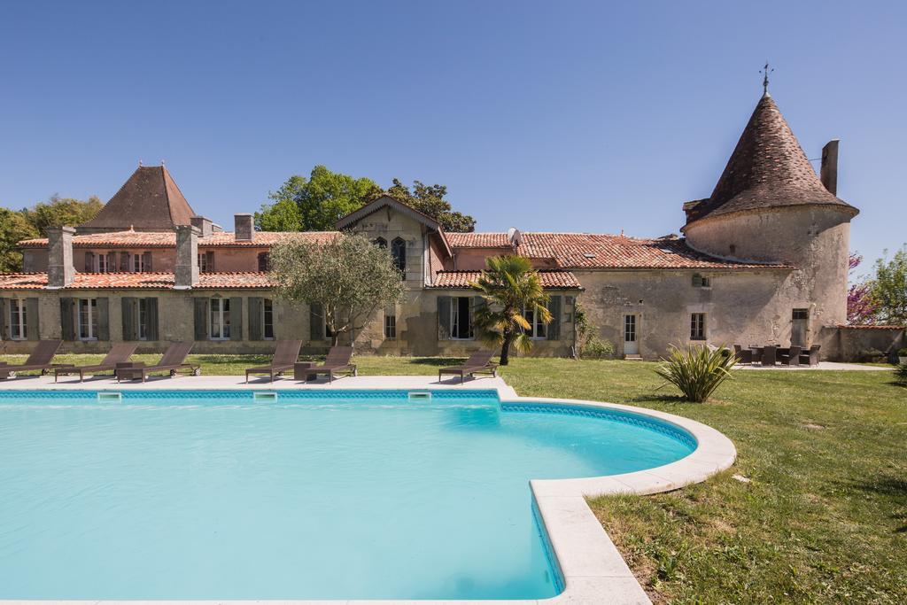 לינה וארוחת בוקר Léoville Chateau De Puyrigaud מראה חיצוני תמונה